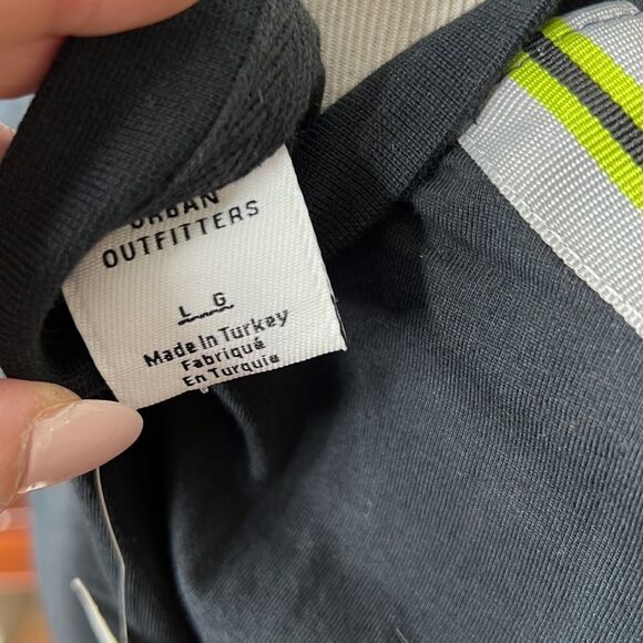 Urban Outfitters Reflective T-Shirt - Picture 8 of 9